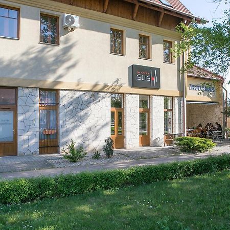 Forras Apartman إغير المظهر الخارجي الصورة