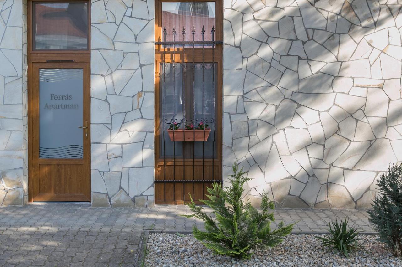 Forras Apartman إغير المظهر الخارجي الصورة
